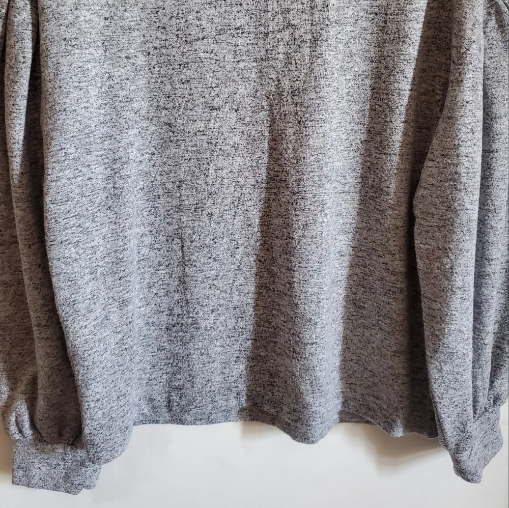 BANANA REPUBLIC SWEATER